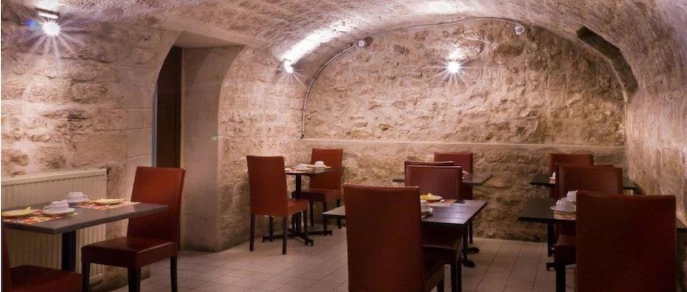 Hotel Le Compostelle Parijs Buitenkant foto