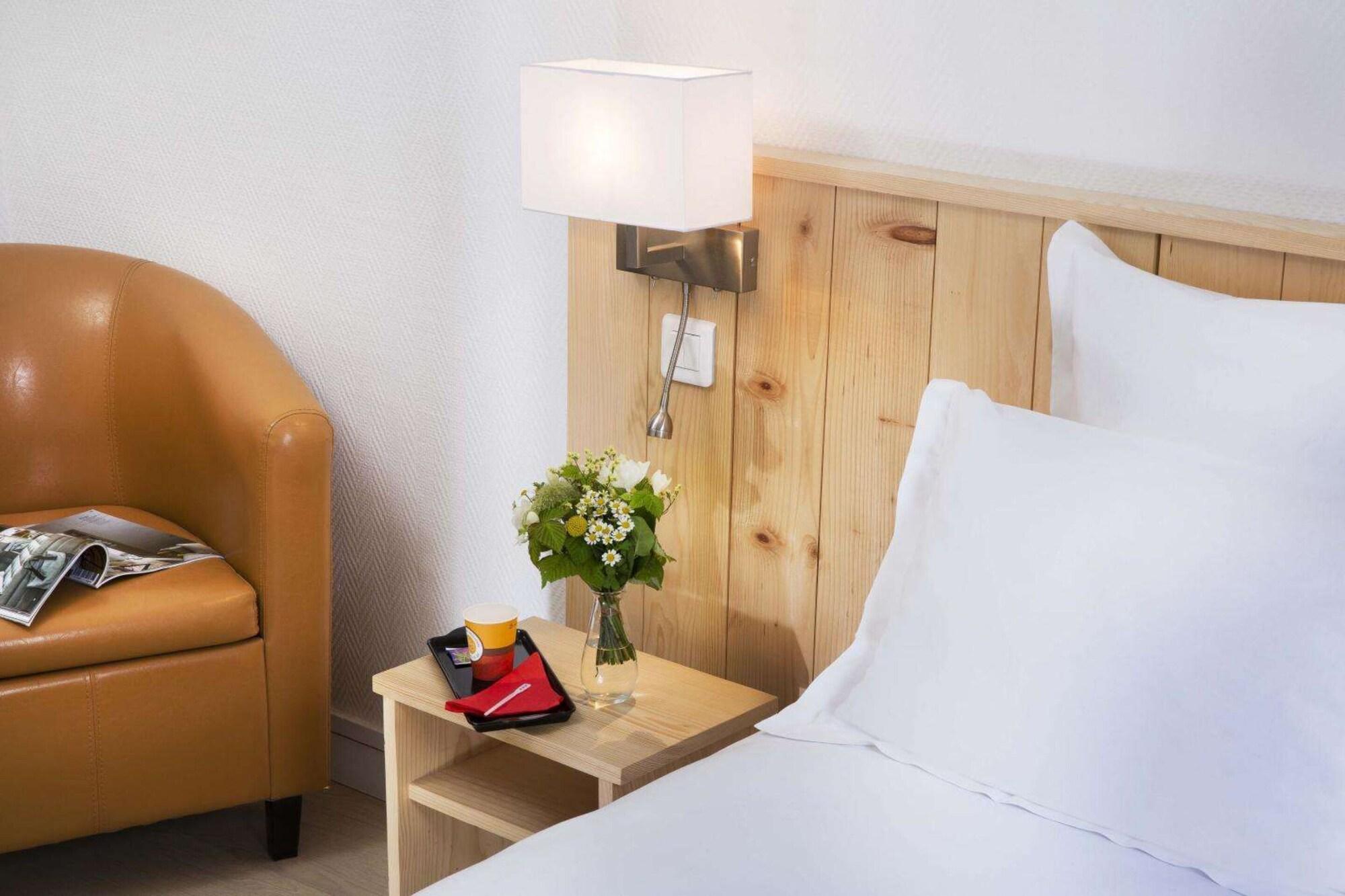 Hotel Le Compostelle Parijs Buitenkant foto